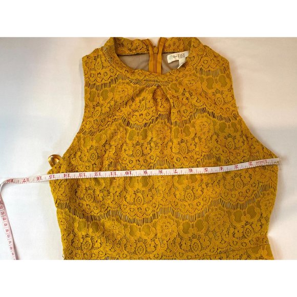 Love & Fire Womens Fit & Flare Lace Mini Dress Sleeveless Back Zip Yellow Size M - Picture 4 of 8